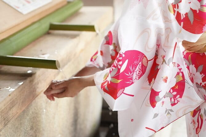 :Tokyo,Shibuya /Meiji Shrine tour in KIMONO/English-friendly - Choosing between a kimono and a yukata