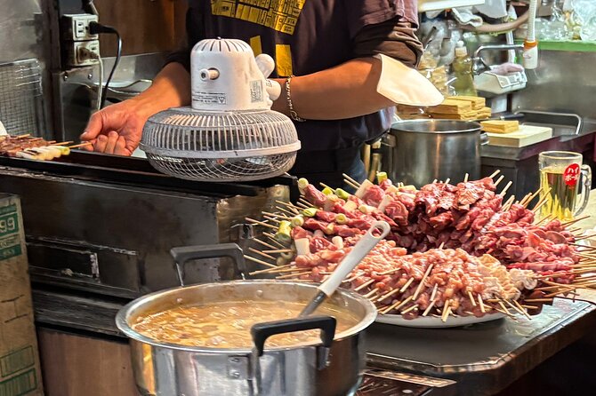 Tokyo: Shinjuku Bar Hopping & Night Walking Tour - What your $30 really buys you