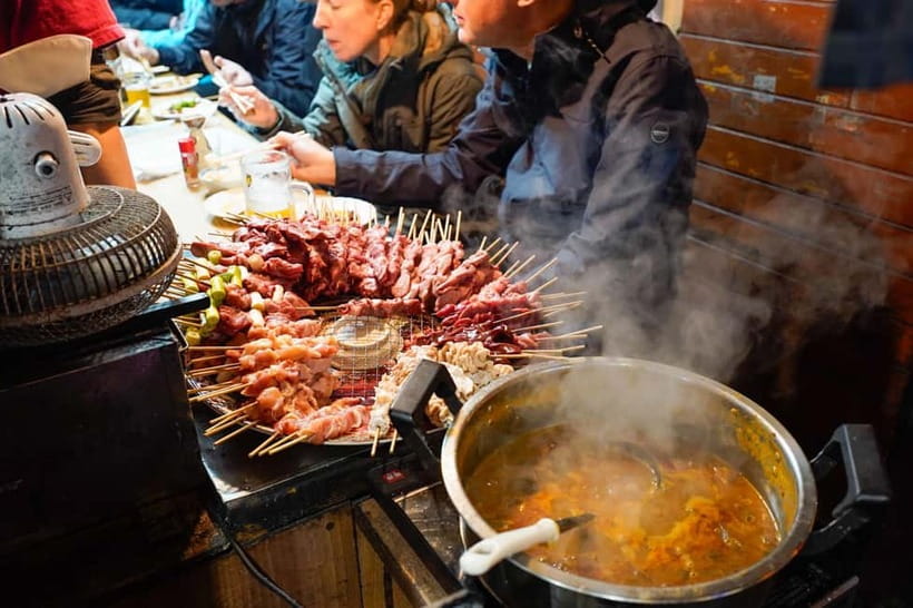 Tokyo: Shinjuku Golden Gai Bar Hopping Night Tour - Starting at Shinjuku East Exit