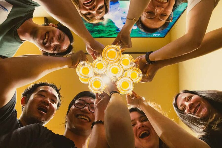 Tokyo: Shinjuku Izakaya and Golden Gai Bar Hopping Tour (2h) - Is $96 a fair price?