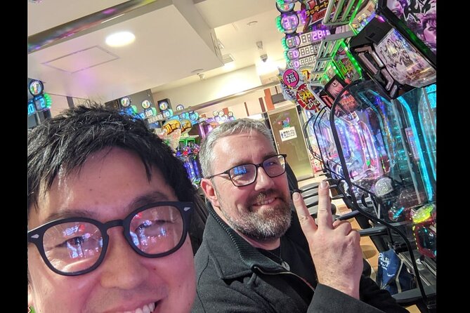 Tokyo Shinjuku Night Tour with Pachinko Gaming Experience - Shinjuku after dark, with a local angle