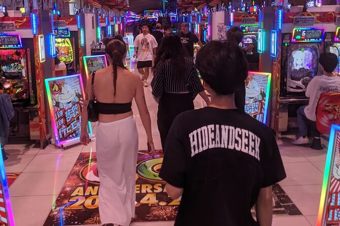 Tokyo Shinjuku Night Tour with Pachinko Gaming Experience - Timing, meeting point, and practical details