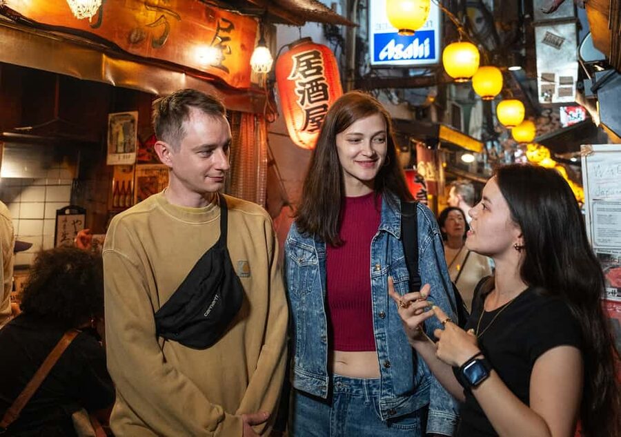 Tokyo: Shinjuku Nightlife Tour with Karaoke and Bar Hopping - Omoide Yokocho: a compact first taste of Tokyo nightlife
