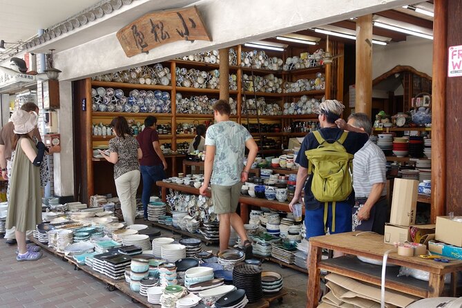 Tokyo Shopping Street Hopping Private Tour with Government Licensed Guide - Yanaka Ginza and the older side of Tokyo