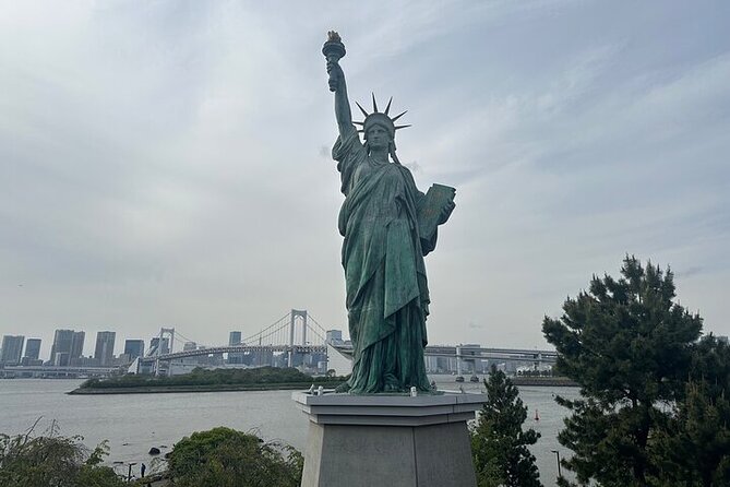 Tokyo Sightseeing/ City Tour by Private Car with English Guide - Tokyo Tower supplies the classic postcard view