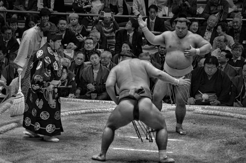 Tokyo: Sumo Tournament with Guide & Assigned Reserved Seat - Meeting near Ryogoku and getting oriented