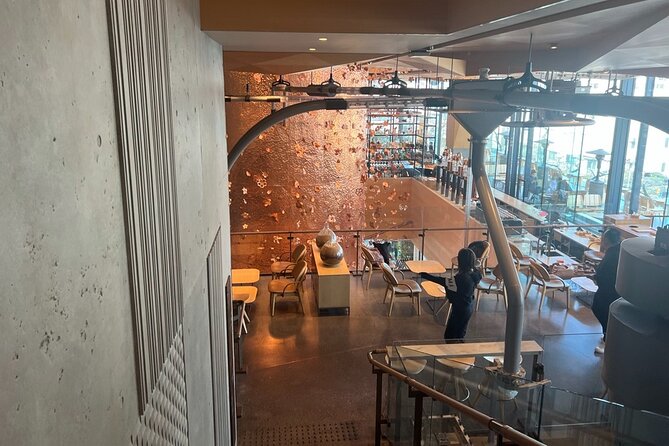 Tokyo: Taste the downtown atmosphere and enjoy Japanese culture - Ending with soba at Nakamuraya Monzen Soba