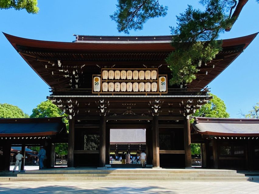 Tokyo: Tokyo Private Day Tour With Guide - Meiji Shrine provides calm beneath the city noise