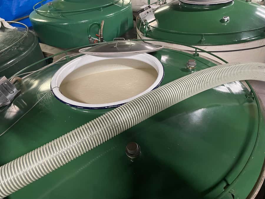 Tokyo: Toshimaya Sake Brewery Tour with Sake Tasting - Who should book this brewery visit?