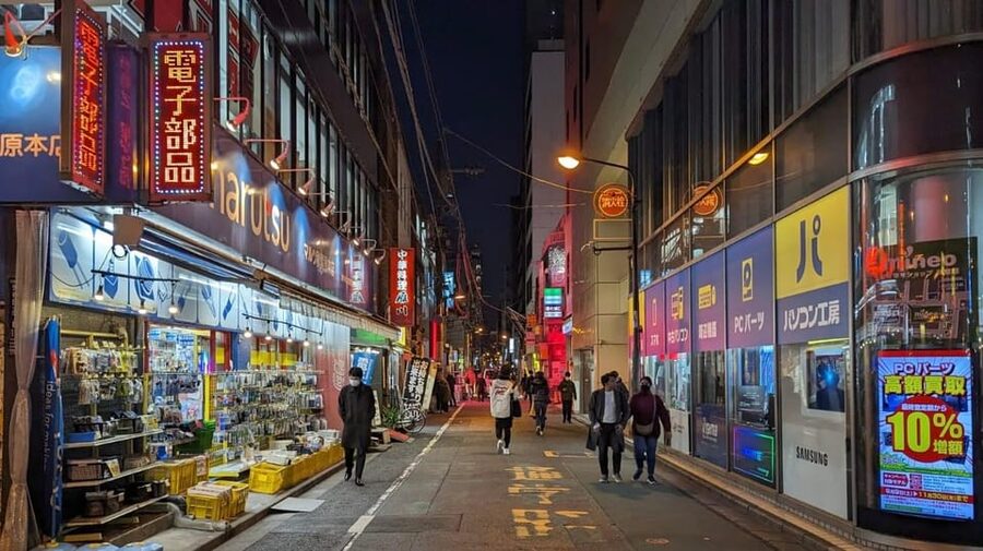 Tokyo: Tour Privado por Tokio en español - Who should book this Tokyo tour?