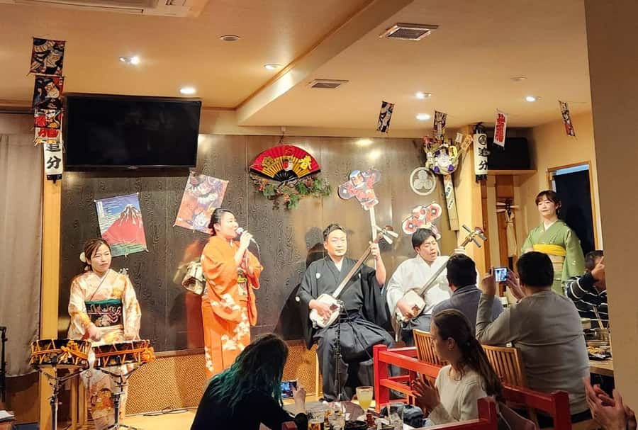 Tokyo: Traditional Asakusa Music Show with Dinner - Starting Above Asakusa at the Tourist Center