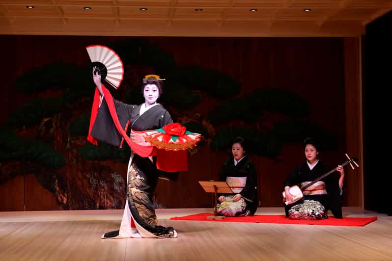 Tokyo: Traditional Japanese Performing Arts Show and Dinner - Descending beneath Fukutoku Shrine