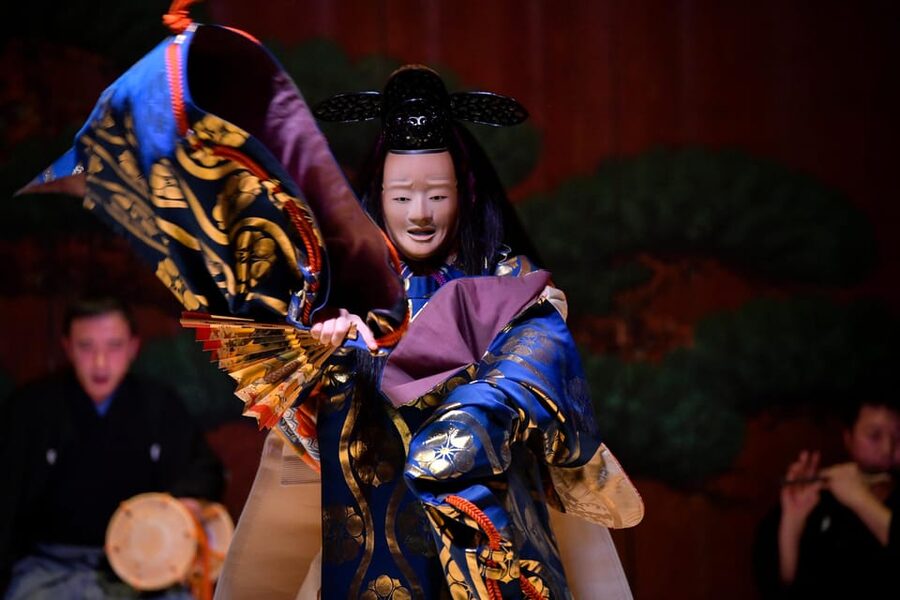 Tokyo: Traditional Japanese Performing Arts Show and Dinner - A seasonal course built around the chef’s choices