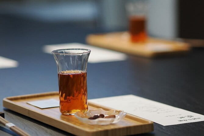 Tokyo Traditional Tea Ceremony with a Japanese Tea Master - Ending with Niigata genmaicha