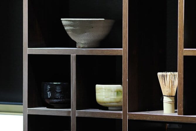 Tokyo Traditional Tea Ceremony with a Japanese Tea Master - Starting with Shizuoka wakocha and cake