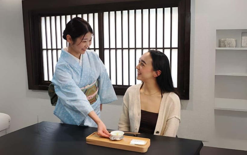 Tokyo: Traditional Tea Ceremony with a Tea Master - The welcome cup: fruity Shizuoka wakocha