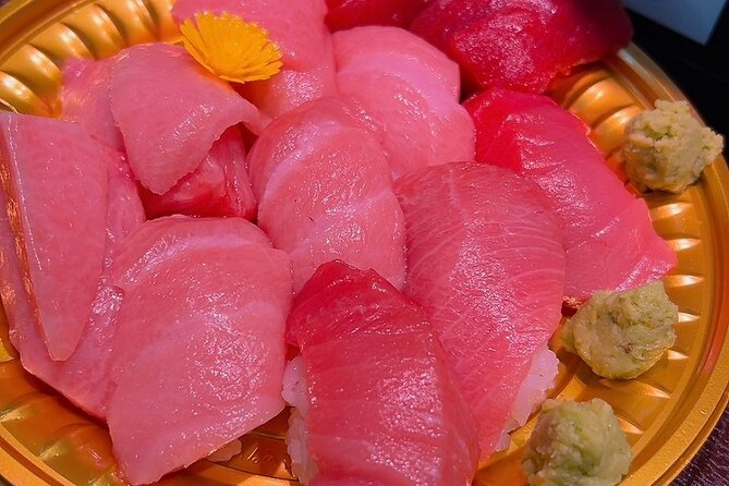 Tokyo: Tsukiji Fish Market Seafood & Street Eats - Timing, meeting point, and group size