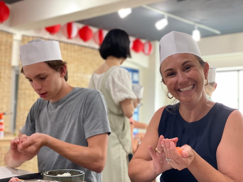Tokyo: Tsukiji Fish Market Sushi Making Class with Pro Chef - What is included and what is not