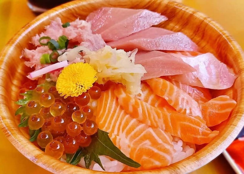 Tokyo: Tsukiji Market and Hama-rikyu Gardens Guided Tour - Starting near Tsukiji Station and Hongwanji Temple