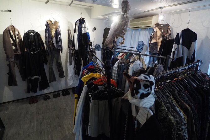 Tokyo Vintage Shopping and Local Food Experience in Shimokitazawa - From clothing racks to Japanese dinner at 6pm
