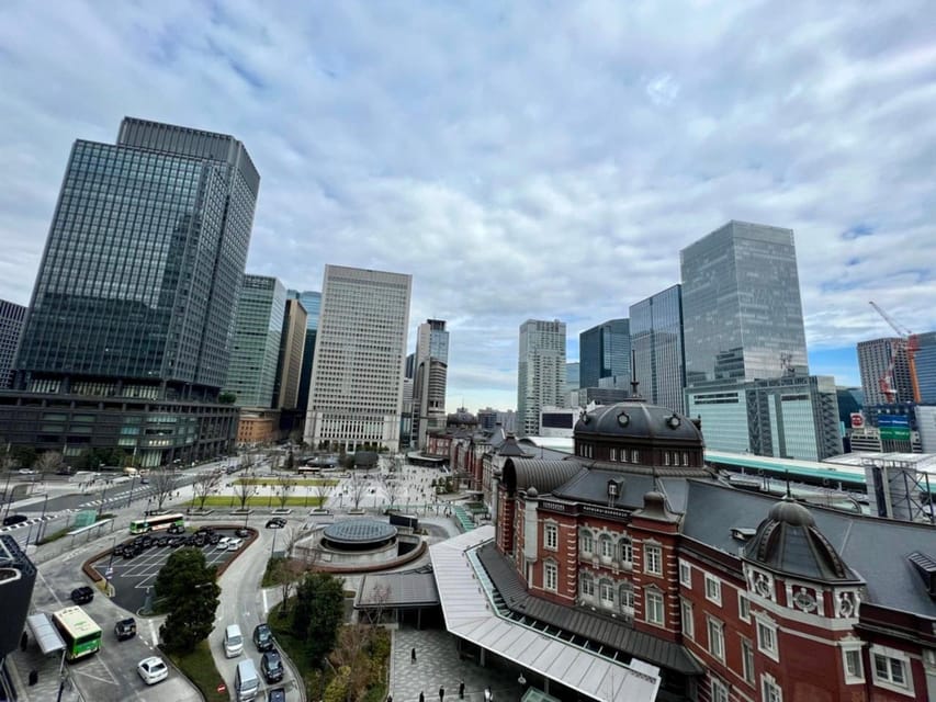 Tokyo walking tour around Imperial Palace and Tokyo Station - Sakuradamon Gate and the final walk