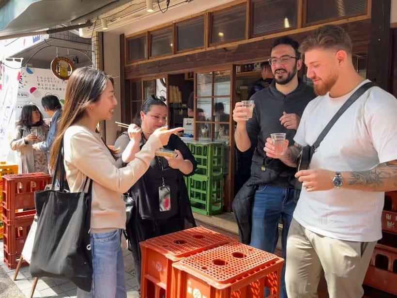 Tokyo Yanaka Old Town Walking Tour (Private/Local guide) - Galleries, Antiques, and Handmade Goods
