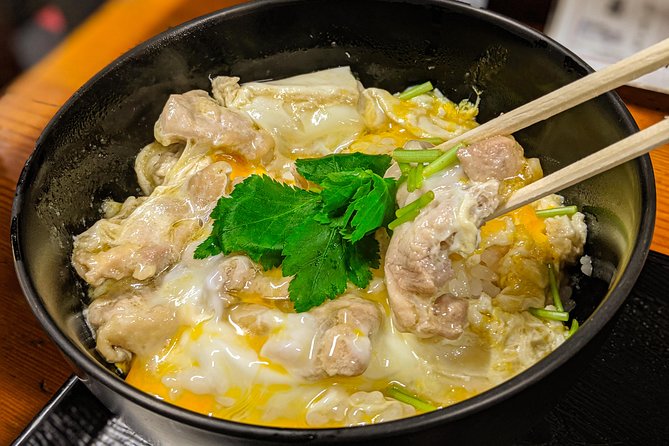 Tsukiji Fish Market Food Tour: Seafood, Street Food & Hidden Gems - The market food is the main event