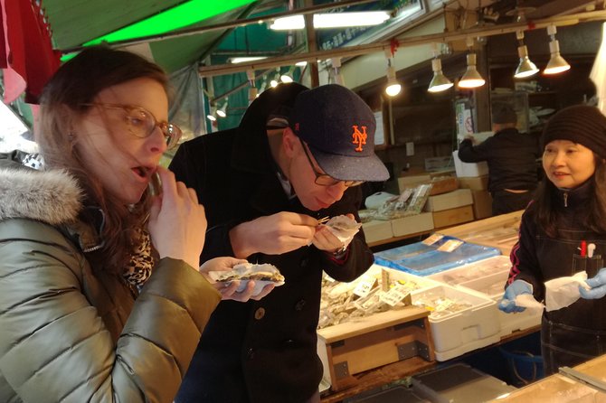 Tsukiji Food and Toyosu Market with Government-Licensed Guide - What the private guide changes