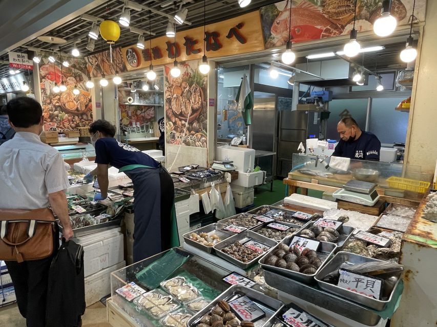 Tsukiji: Outer Market Walking Tour & Sake Tasting Experience - Moving from market snacks to sake