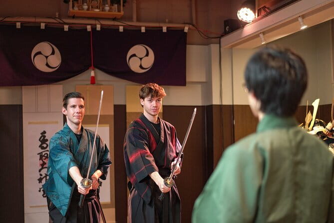 Ueno and Yanaka Culture Art Walking Tour in Old Tokyo - Ameyoko for shopping and lunch