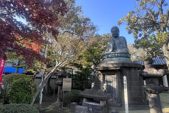 Ueno and Yanaka Culture Art Walking Tour in Old Tokyo - Yanaka’s art, memory, and old houses