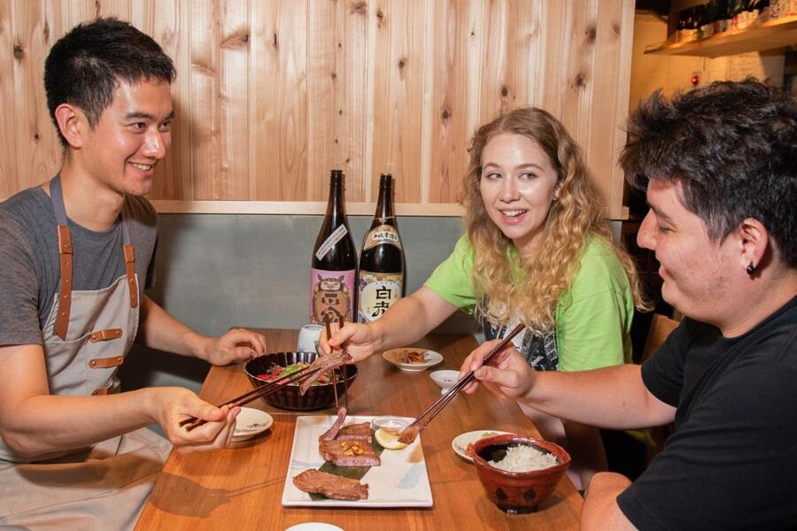 Wagyu & Sake 8 Course Tasting Dinner in Shinjuku - The opening lesson: what makes wagyu different