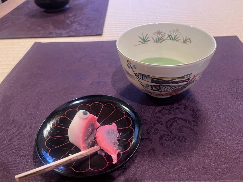 Walking Tour: Yanaka,Nezu& Sendagi: Tea Ceremony & Old Tokyo - Sendagi brings temples and a slower walk
