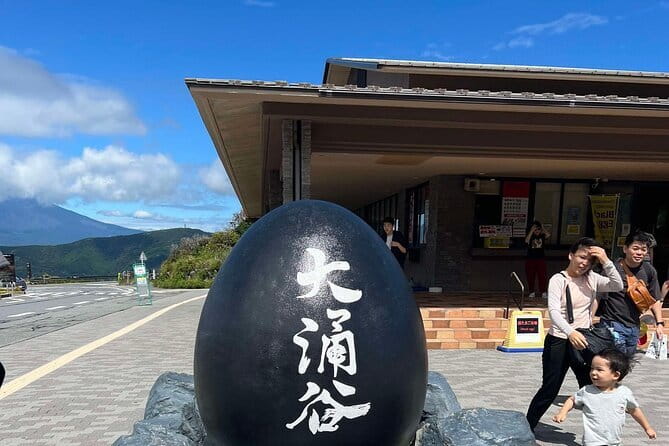 Wonderful Peaks & Peace: Mt. Fuji, Fuji Stupa & Hakone Tour - Lake Yamanaka, the largest of the five